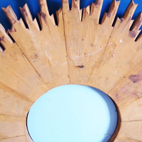 Gran espejo sol de madera dorada y plateada. Vintage años 60s.