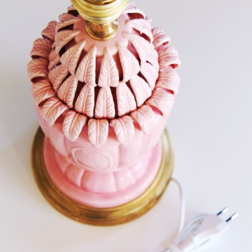 Lámpara de cerámica rosa de Manises, Vintage 50s-60s.