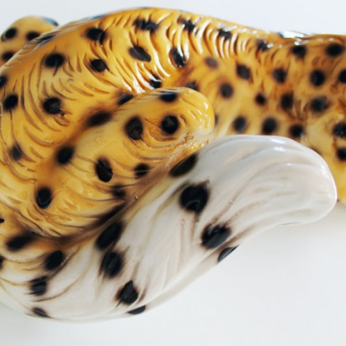Leopardo o guepardo de cerámica, vintage años 60s.