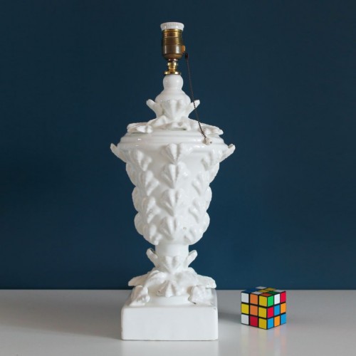 Lámpara de cerámica de Manises con motivos marinos. Vintage años 50s-60s.