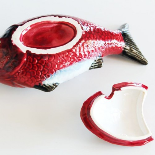 Salsera de cerámica portuguesa en forma de pez, vintage 60s.