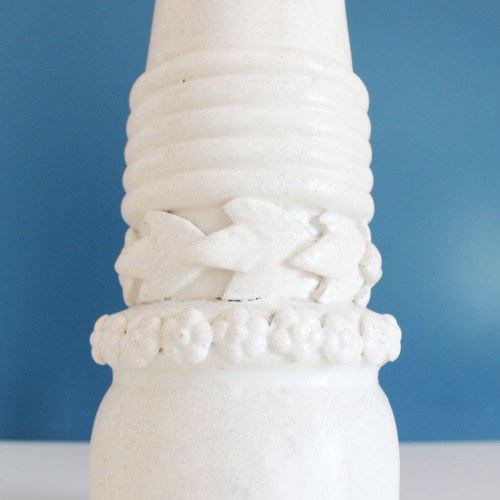 Lámpara de cerámica de Manises, C. Hispania, gres blanco. Vintage años 50s-60s.