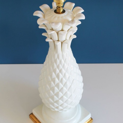 Excelente lámpara vintage de cerámica de Manises (Valencia), forma de piña, vintage años 50-60.