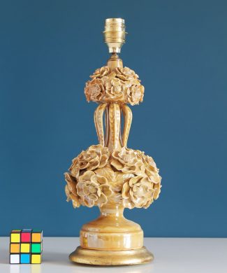 Lámpara de cerámica de Manises en color caramelo, vintage años 50-60.