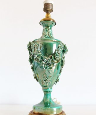 Lámpara de cerámica de Manises en color verde. Vintage 50s-60s.