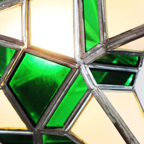 Lámpara farol granadino en forma de estrella, en color verde. Artesanía de vidriera. Vintage años 50s.