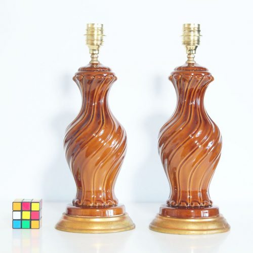 Pareja de lámparas de cerámica de Manises en color ámbar, Vintage 50s-60s.