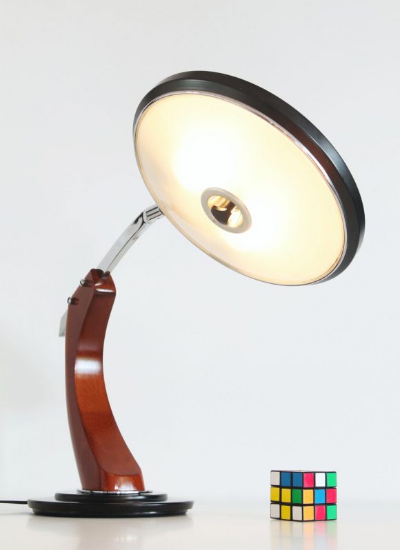 FASE PRESIDENT - Lámpara de despacho en acero y madera, vintage 60s-70s. Lacado negro. Excelente estado.
