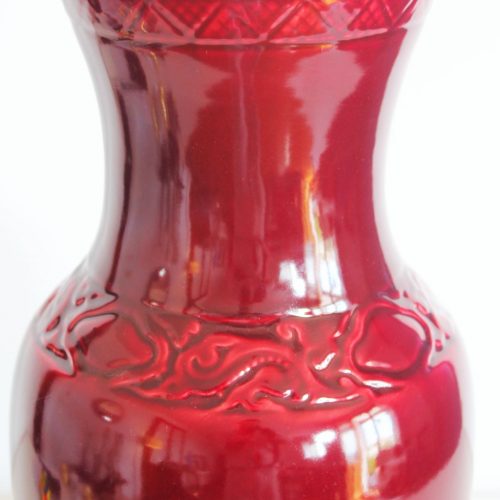 Gran lámpara de cerámica en forma de tibor chino sobre peana de madera, vintage 50s-60s.