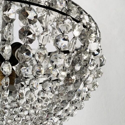Excelente lámpara saco o Montgolfière de cristal tallado, en perfecto estado, vintage, 1ª mitad siglo XX.