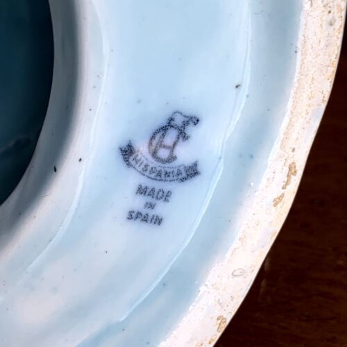 VID CON UVAS - lámpara de cerámica de Manises en color azul pálido. C. Hispania. Vintage 50s-60s.
