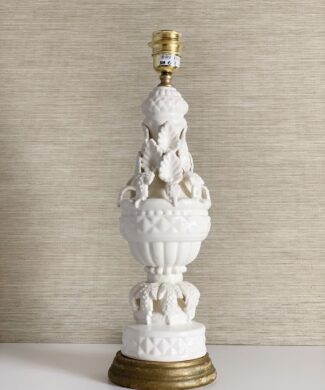 Lámpara de cerámica de Manises, Bondía, en color blanco, perfecto estado. Vintage 50s-60s.