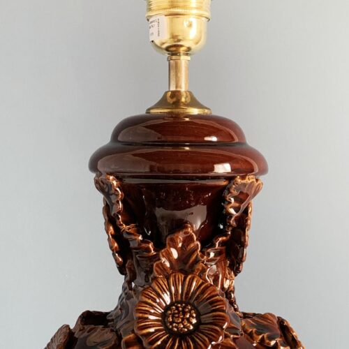 Gran lámpara de cerámica de Manises, en color marrón. Bondía, vintage 50s-60s.