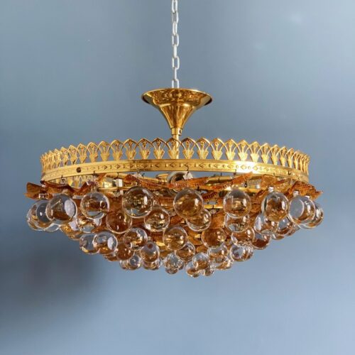 MANZANAS DE CRISTAL - Gran lámpara de techo de cristal y metal dorado, vintage años 70s.