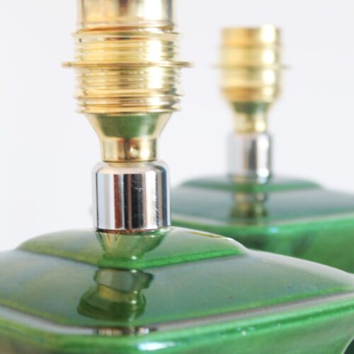 Pareja de lámparas de cerámica de Manises en color verde botella. Vintage 70s.