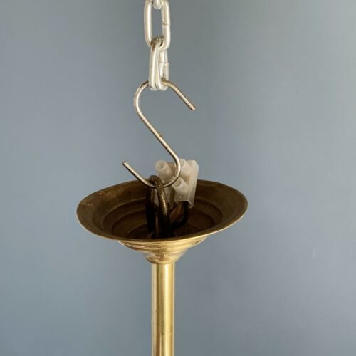 Gran lámpara modernista de techo, realizada en latón y cristal. Antigua Vintage Ppios. siglo XX