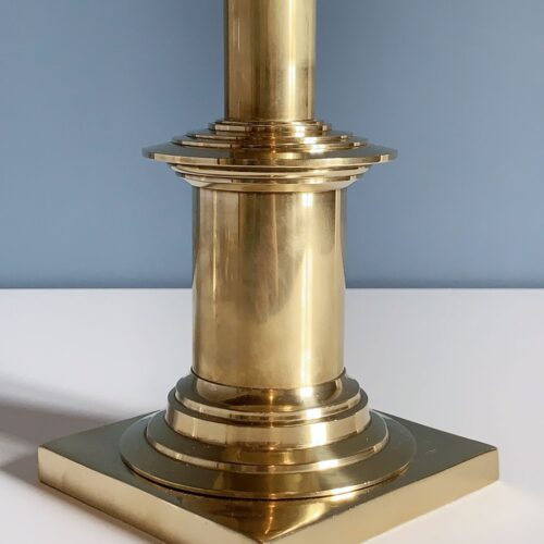 Lámpara de sobremesa en latón dorado, estilo imperio, vintage años 30s-40s.