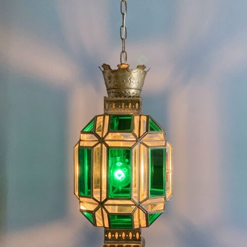 Lámpara farol granadino en forma de estrella, en color verde. Artesanía de vidriera. Vintage años 60s-70s.